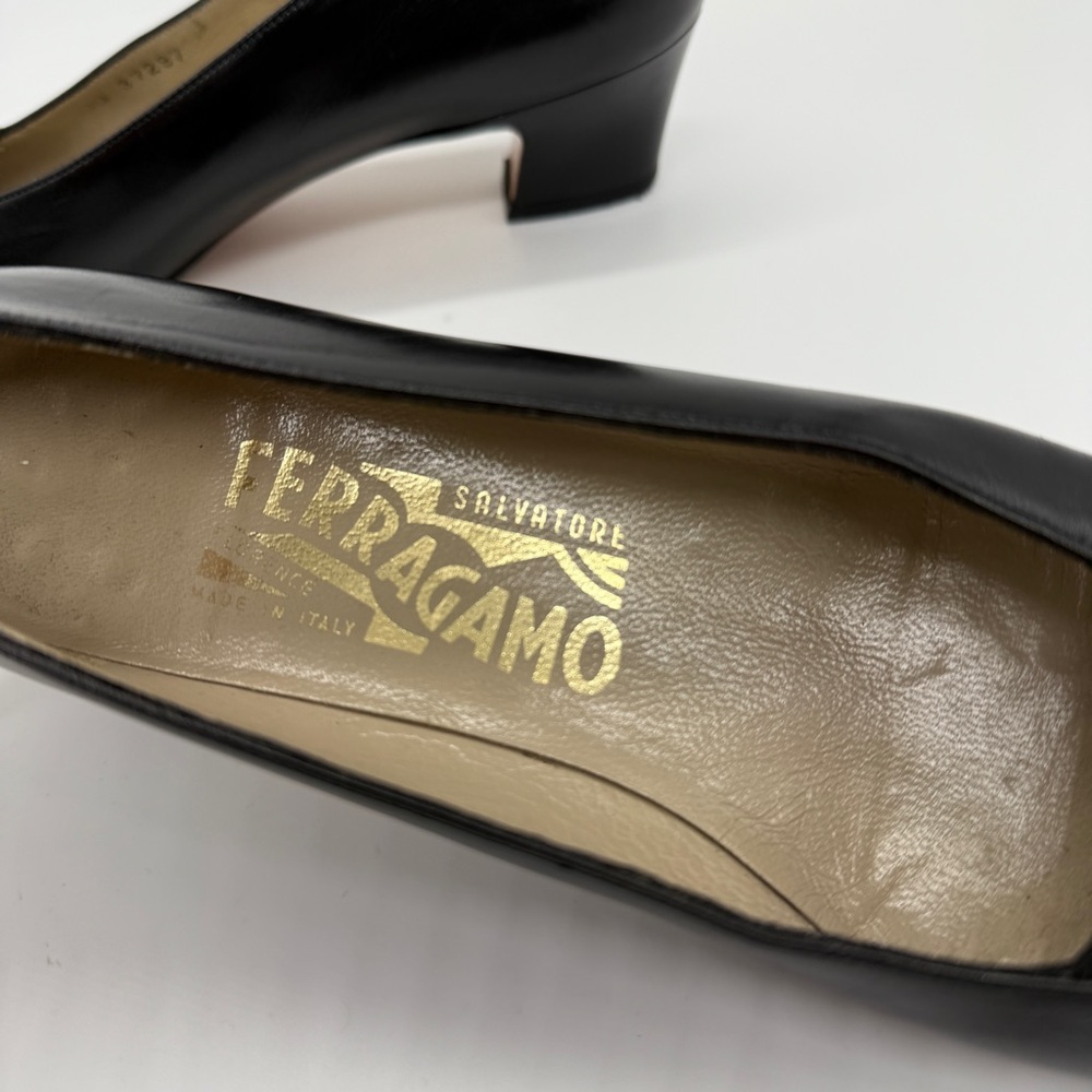 Salvatore Ferragamo Black Leather Low Heel Square Toe Pumps Designer Shoes Sz 6 - Picture 8 of 15